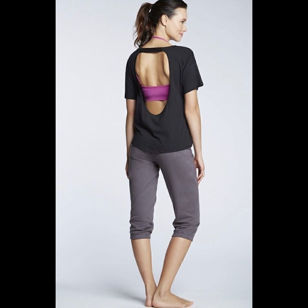 Fabletics oversized Key Tee. NWOT - Picture 3 of 7